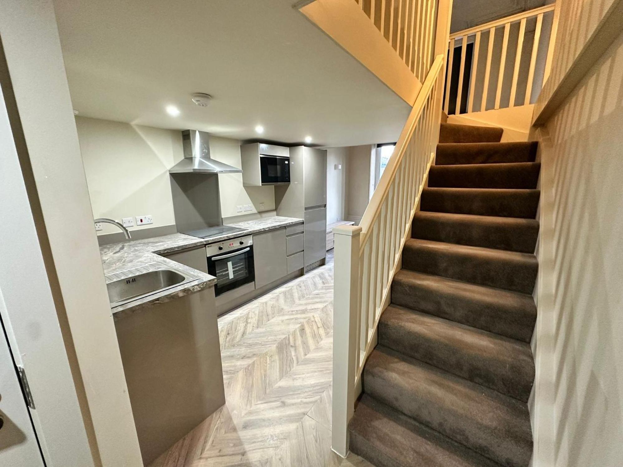 Athenaeum House Apartment *